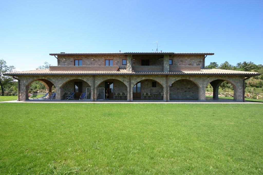 La Frontiera Villa San Feliciano Bagian luar foto