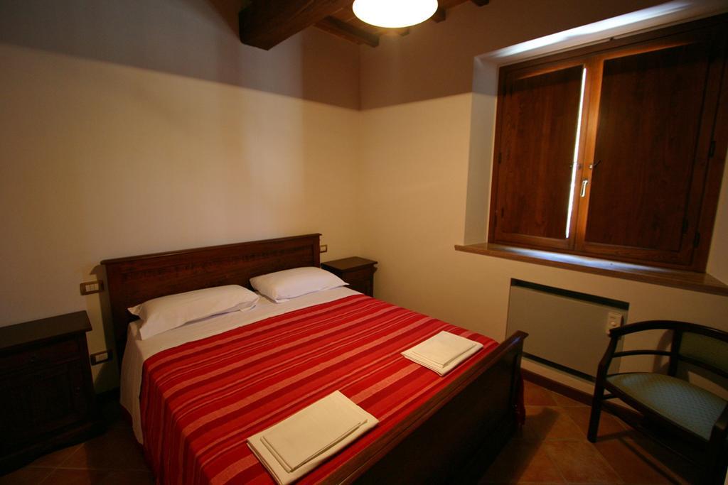 La Frontiera Villa San Feliciano Bagian luar foto